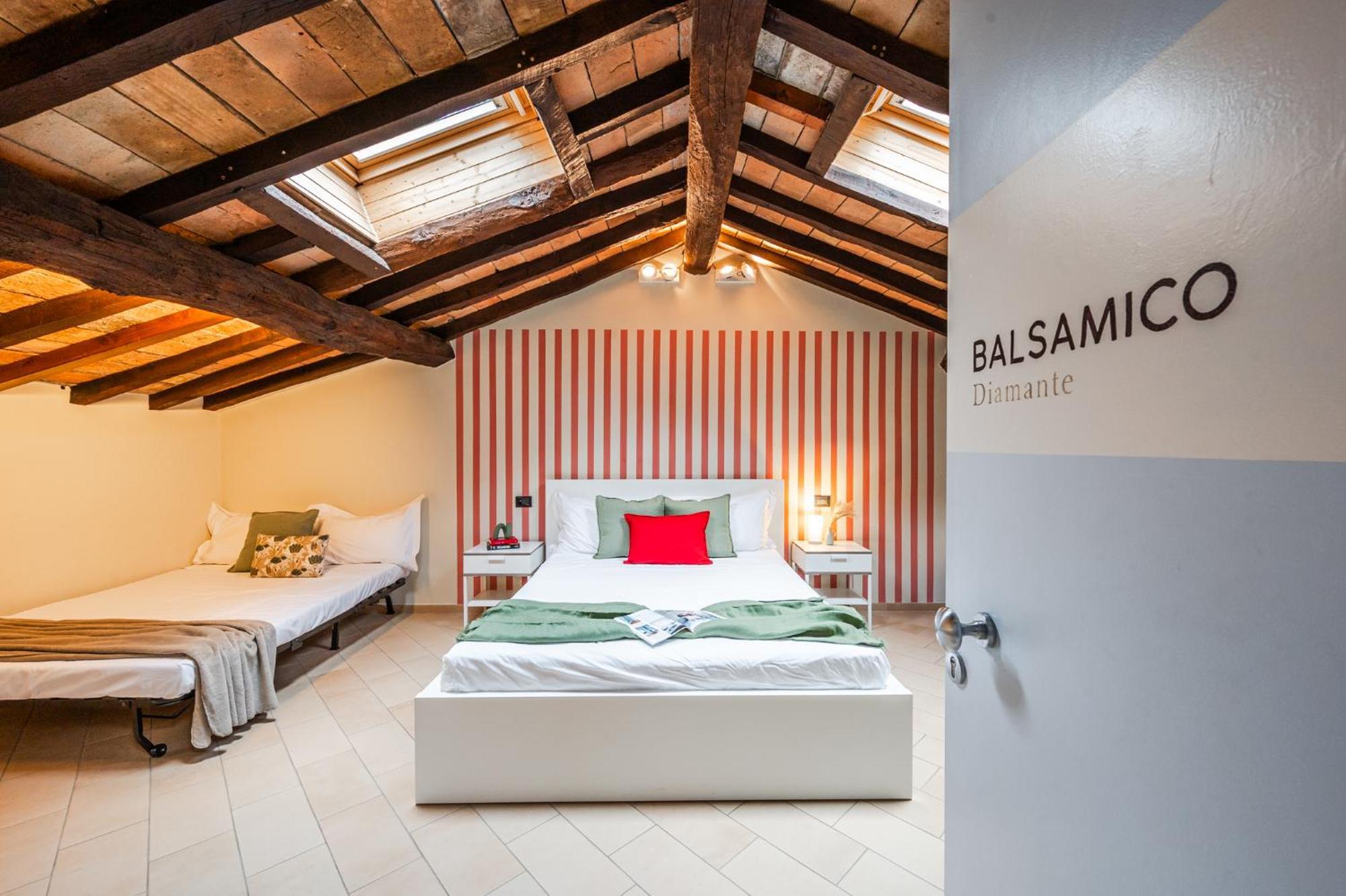 Emilio'S Rooms Castelvetro di Modena Bagian luar foto