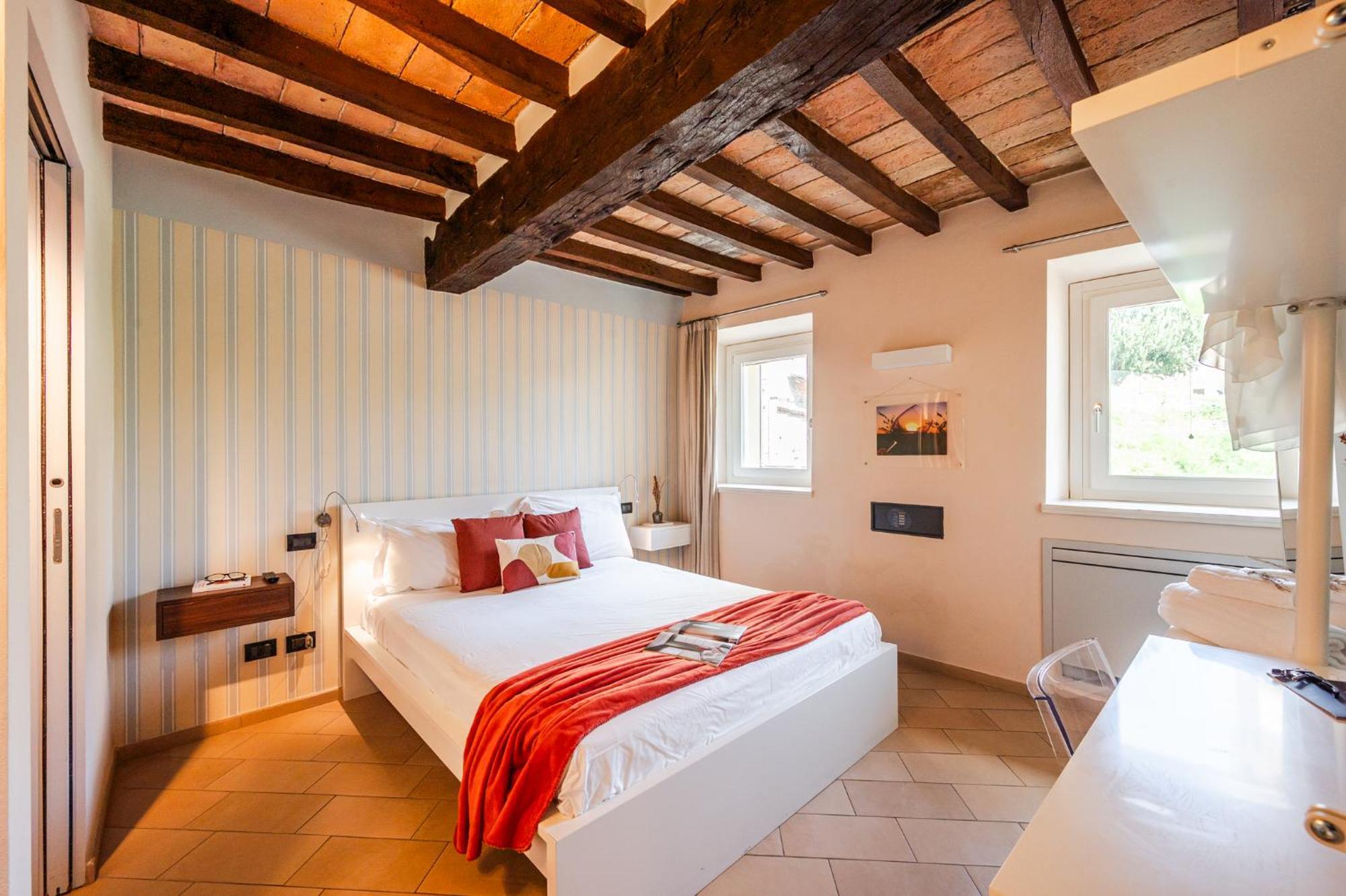 Emilio'S Rooms Castelvetro di Modena Bagian luar foto